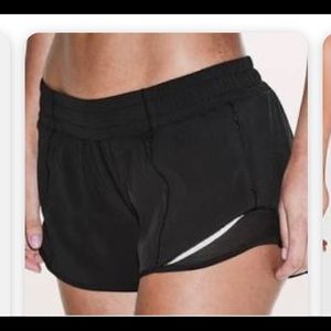 Lulu Lemmon black shorts